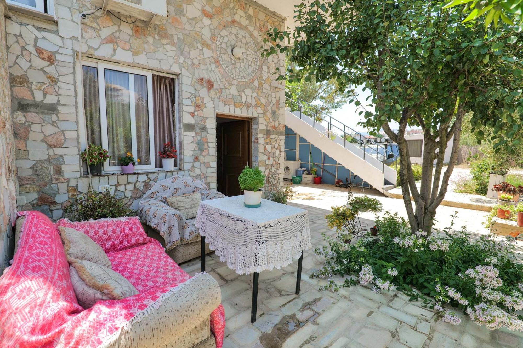 Garden Villa Lake Side & Glamping Ksamil Eksteriør billede