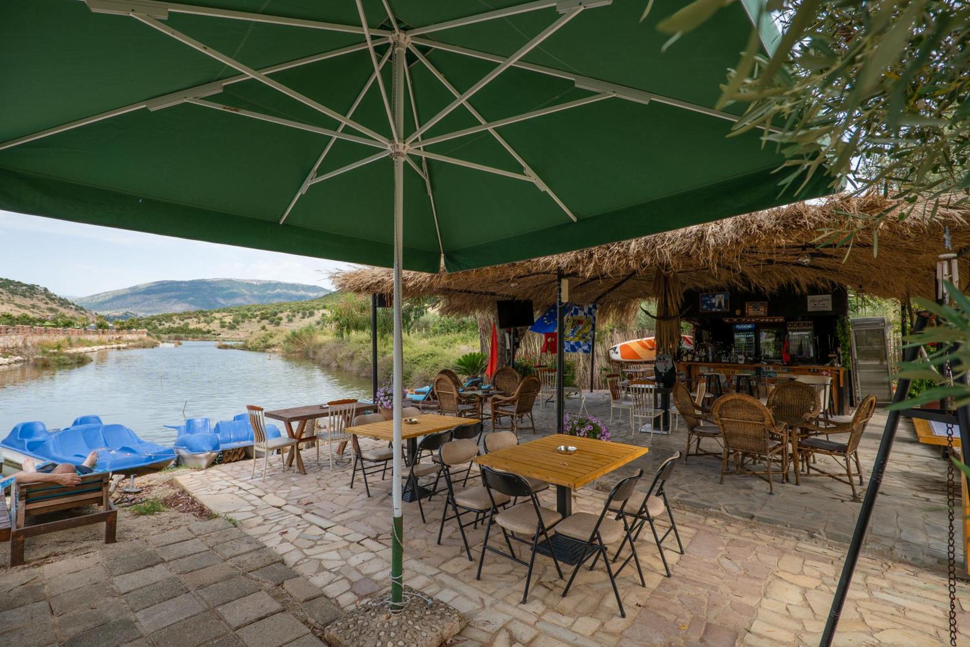 Garden Villa Lake Side & Glamping Ksamil Eksteriør billede