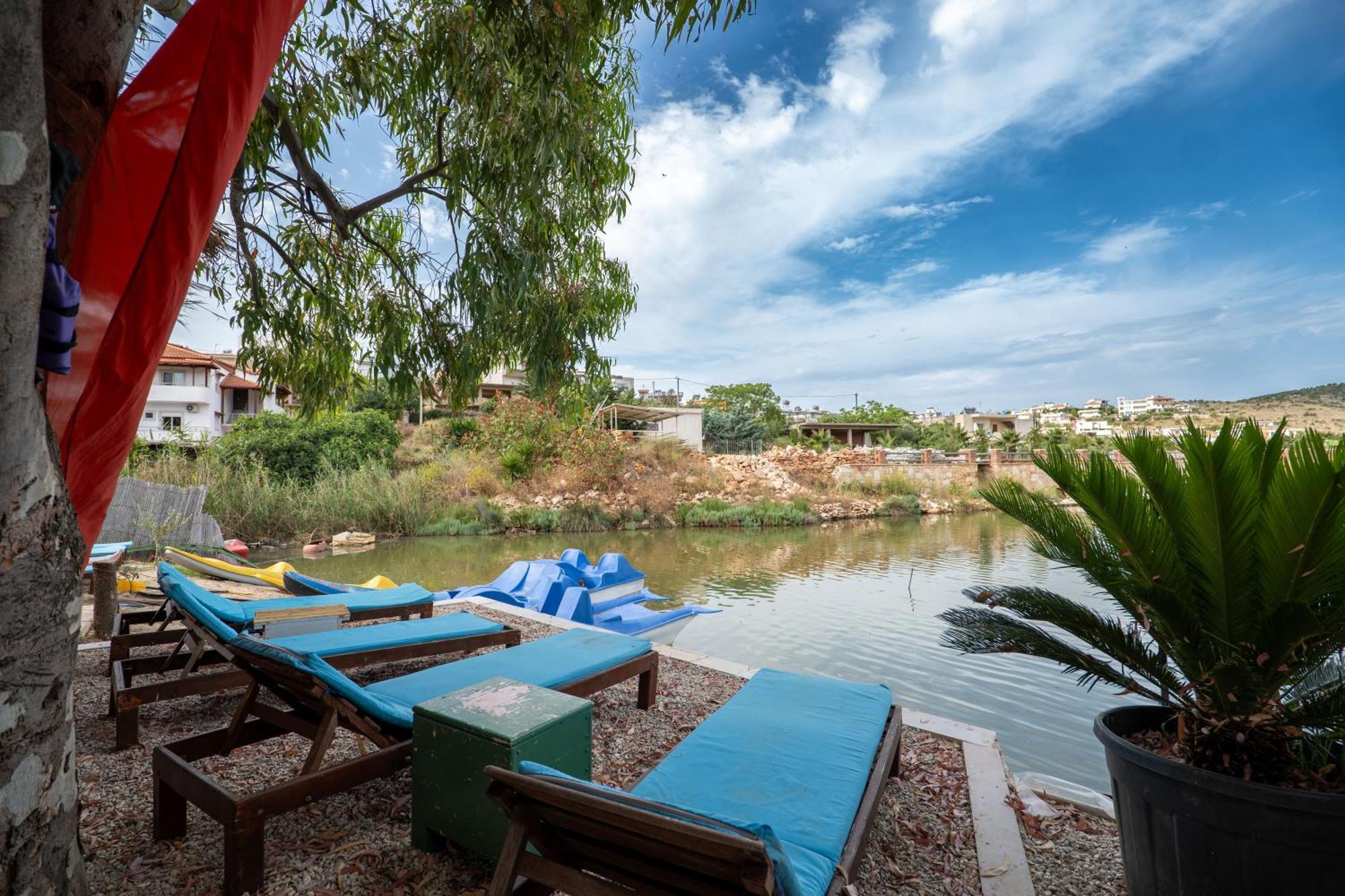 Garden Villa Lake Side & Glamping Ksamil Eksteriør billede
