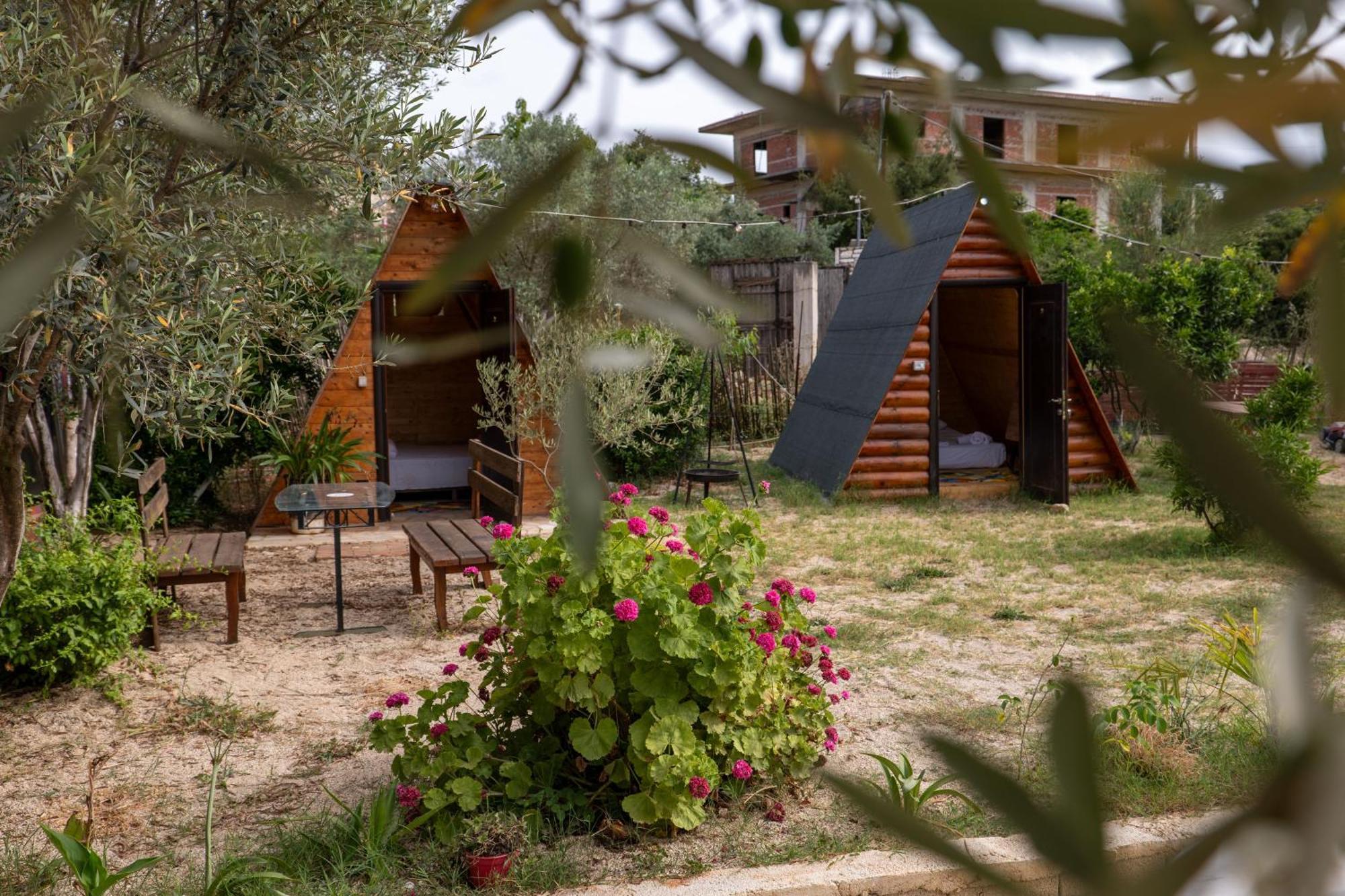 Garden Villa Lake Side & Glamping Ksamil Eksteriør billede