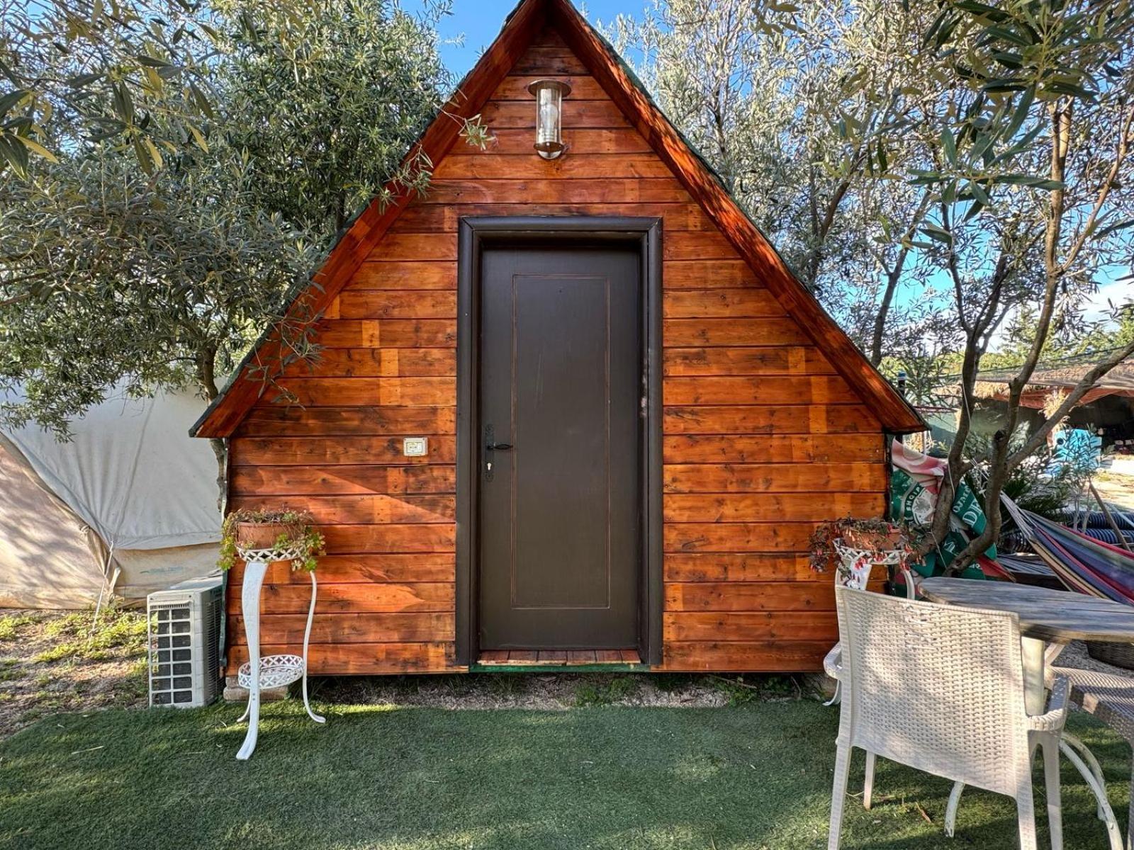Garden Villa Lake Side & Glamping Ksamil Eksteriør billede